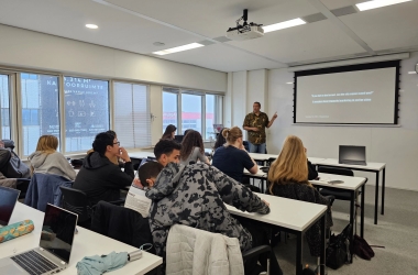 EBA Students in Amsterdam Explore City Marketing During Project Week 